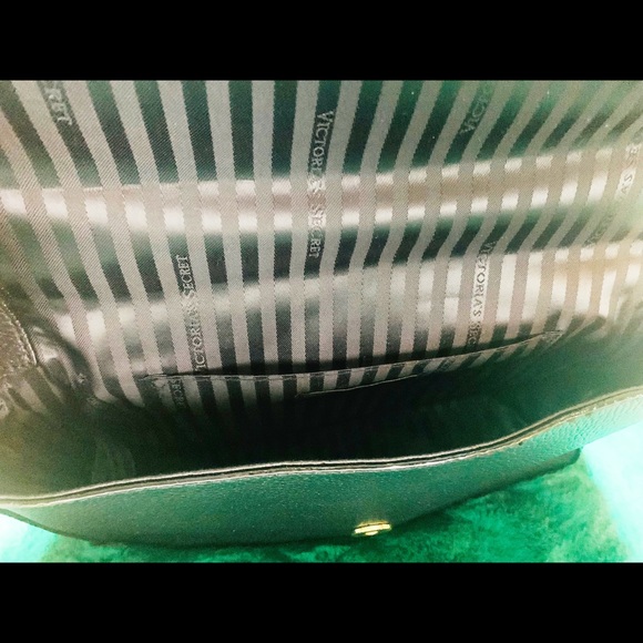 Victoria Secret black handbag with gold chain strap. - Picture 7 of 11